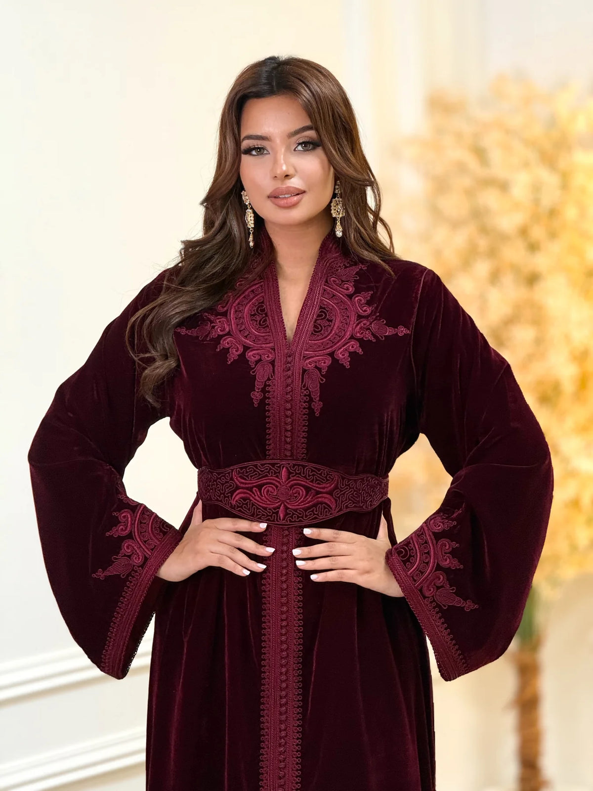 قفطان إنصاف عنابي – قفطان مغربي مصنوع يدويًا – صورة المنتج 6