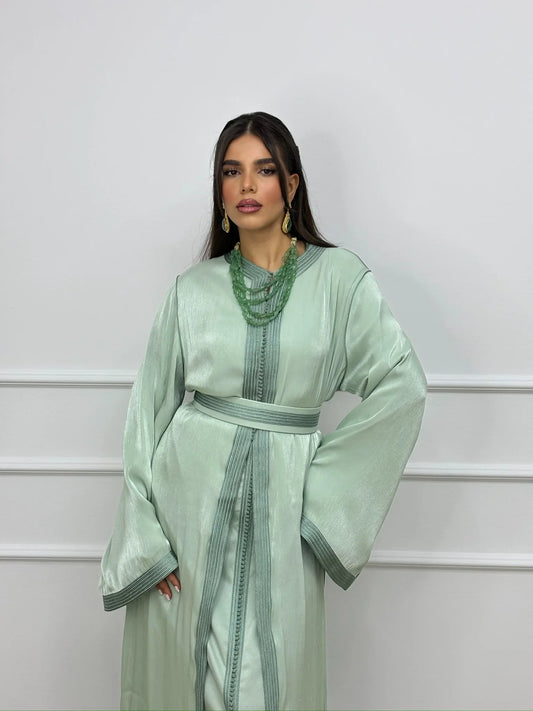 تكشيطة سعاد خضراء – فستان مغربي احتفالي من قطعتين – صورة المنتج 2