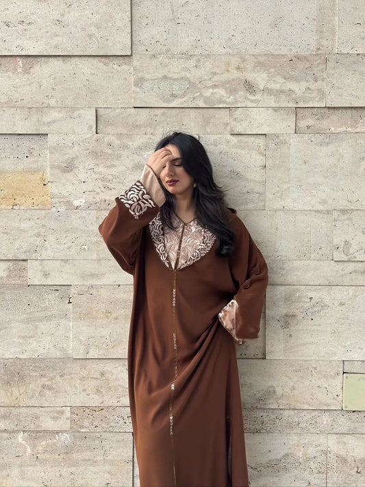 جلّابة بتول بنية – لباس مغربي مريح للاستخدام اليومي – صورة المنتج 2