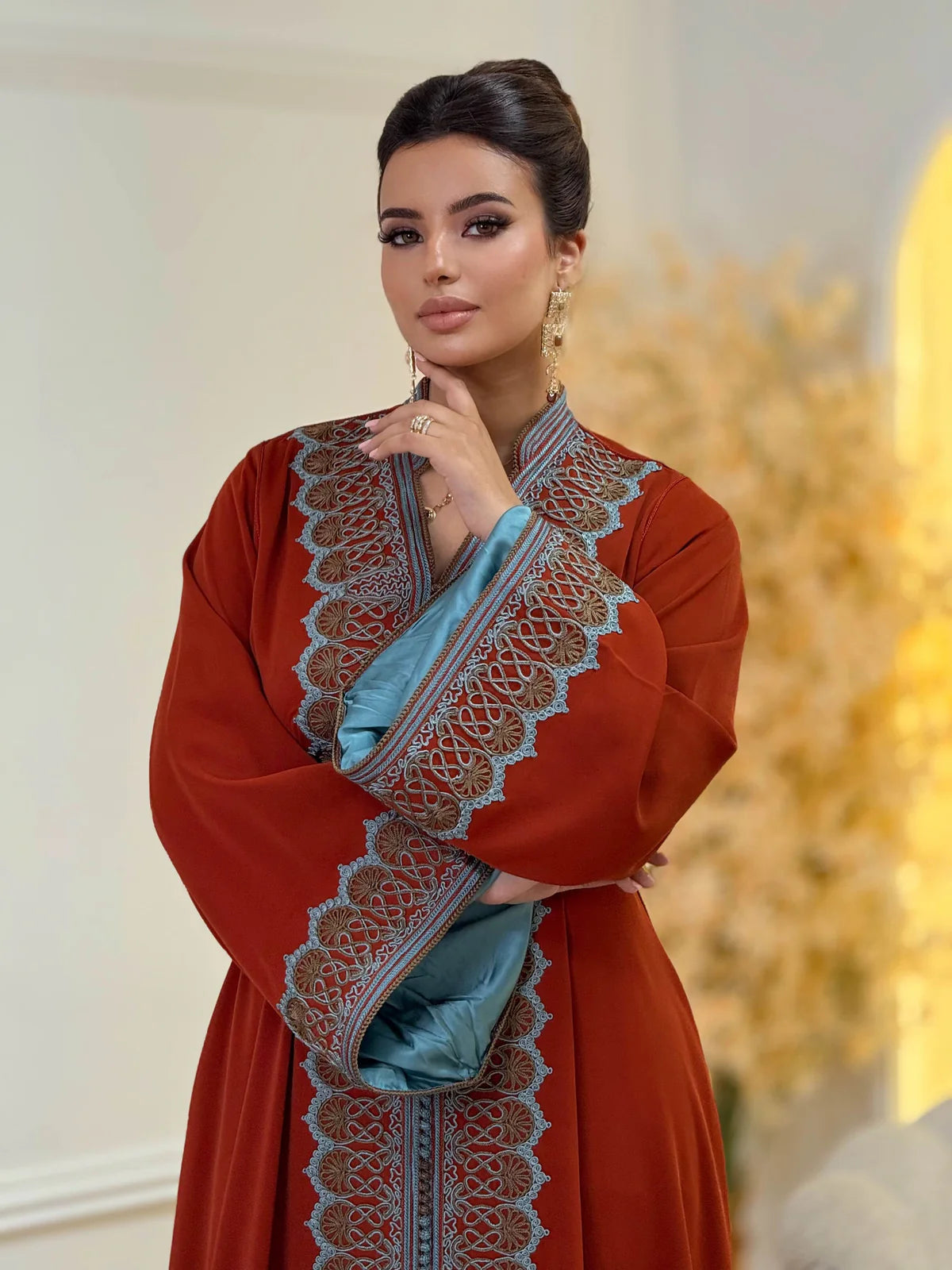 قفطان راوية أحمر – قفطان مغربي مصنوع يدويًا – صورة المنتج 4